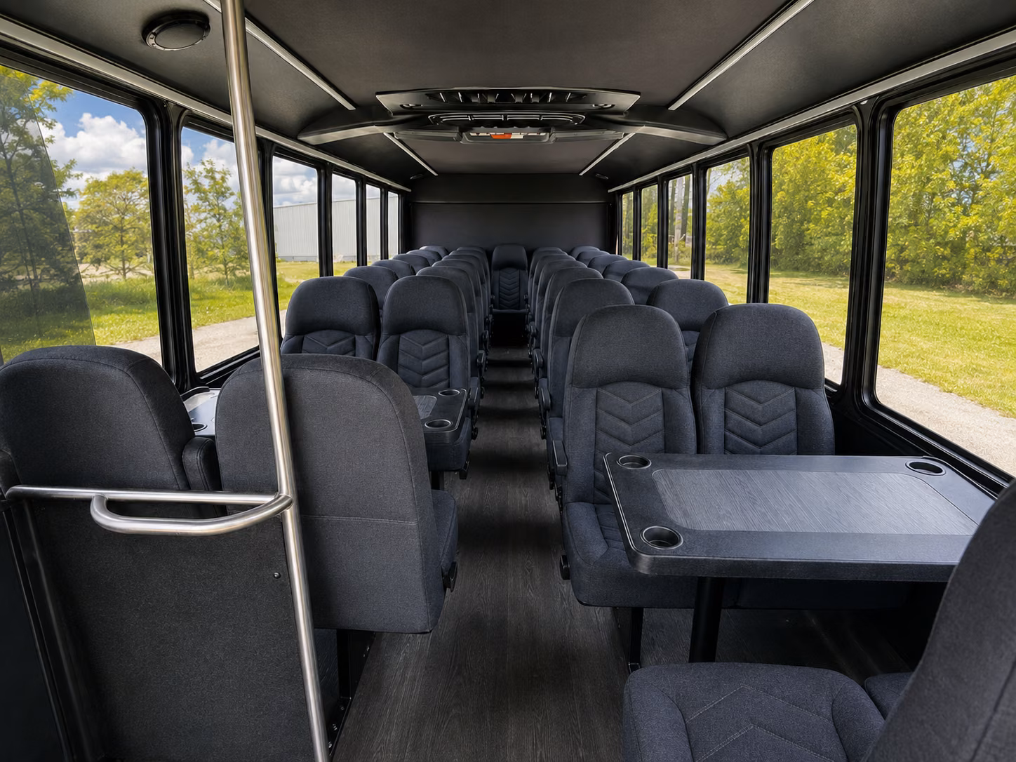 find the perfect transportation for your next airport transfer 1
