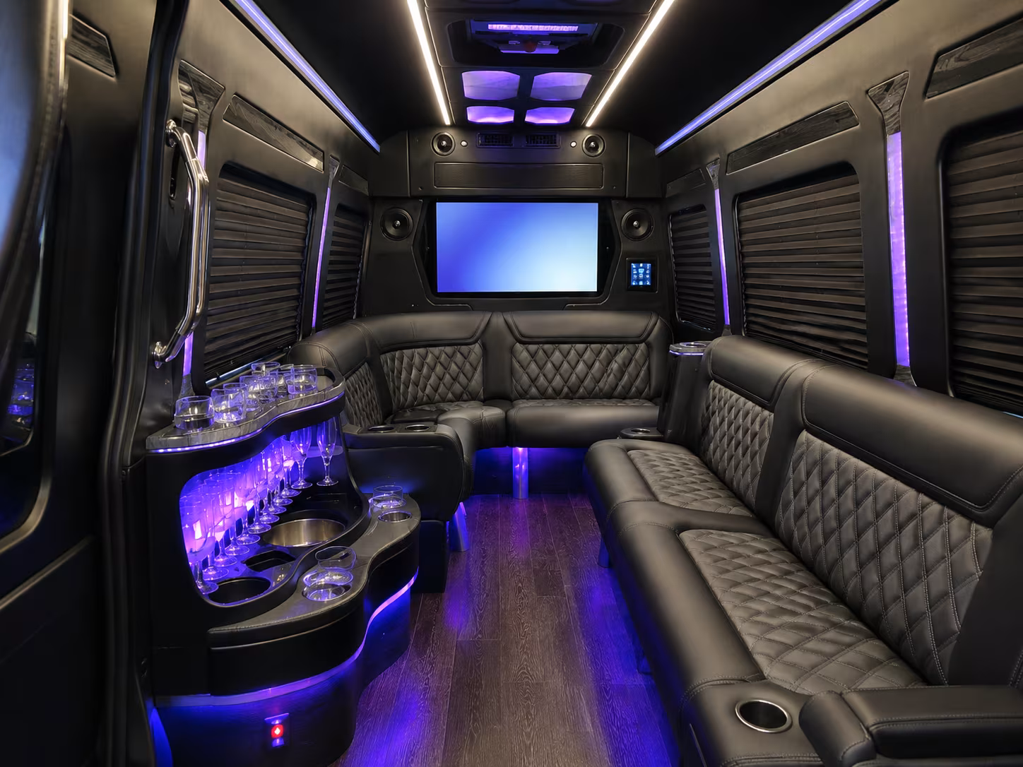 sprinter van and minibus rentals for small group wine tours around surprise