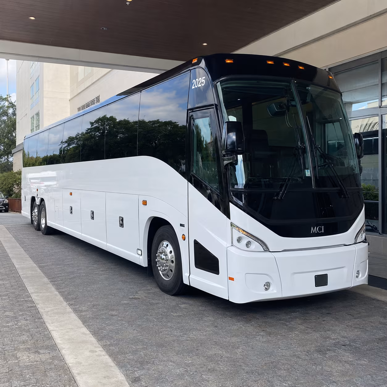 surprise 54 passenger charter bus